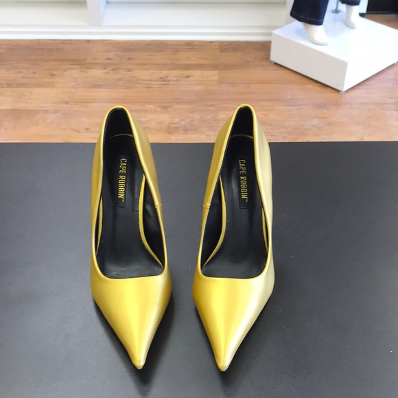 ๐Cape Robbin Shoes๐ - Picture 2 of 7